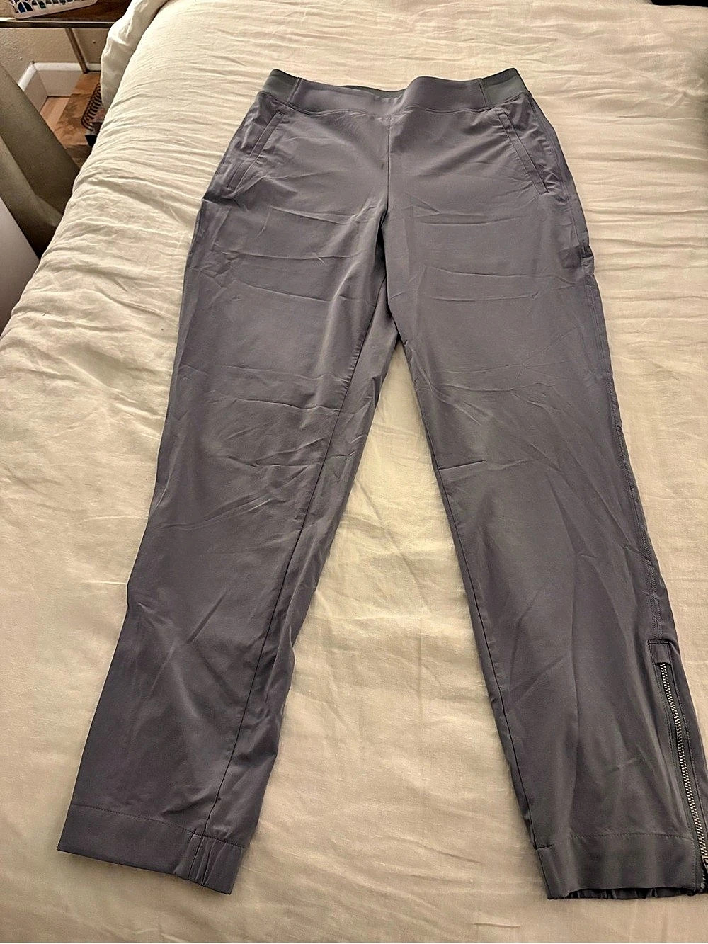 Athleta Ariel Aspire Ankle Pant Gray Track Pants - Small